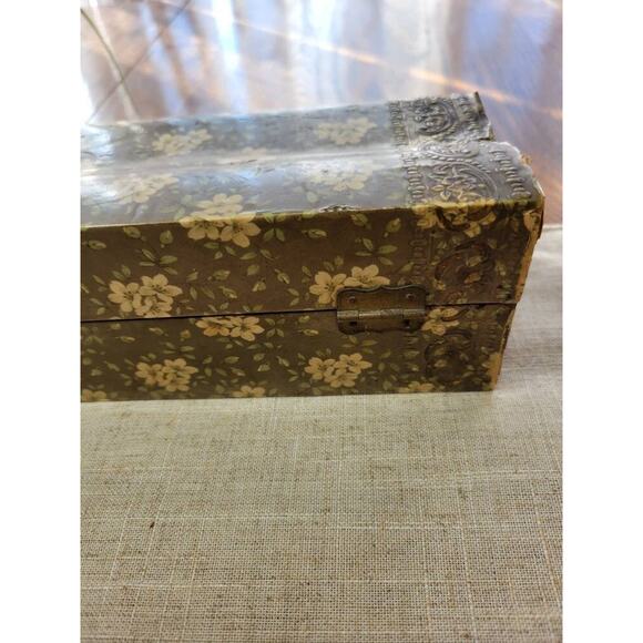 Antique Necktie Box, Victorian Floral, Lined Hinged, Vintage Dresser Catchall - Picture 5 of 10